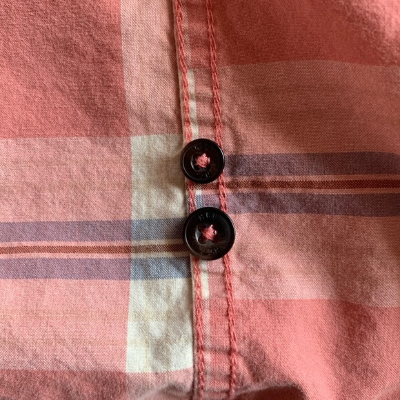 3/$30 - Hollister Pink Plaid Shirt Size Large - Picture 12 of 13